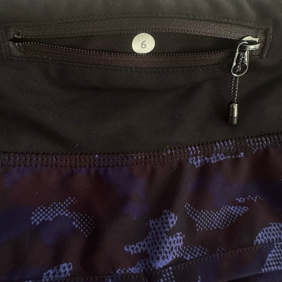 Lululemon Speed Up Low Rise Shorts sz 6 - Picture 3 of 8